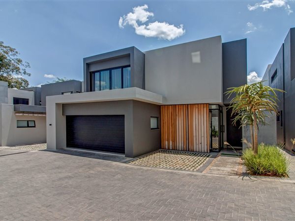 4 Bed Cluster in Craighall