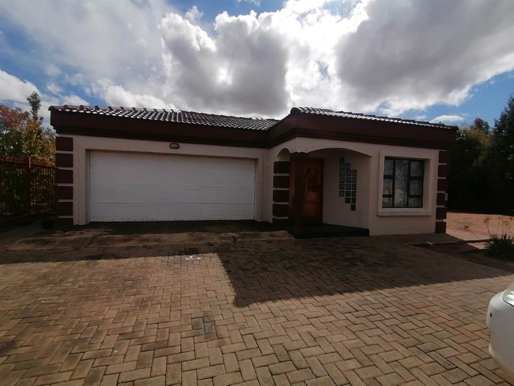 4 Bed House in Thaba Nchu photo number 30