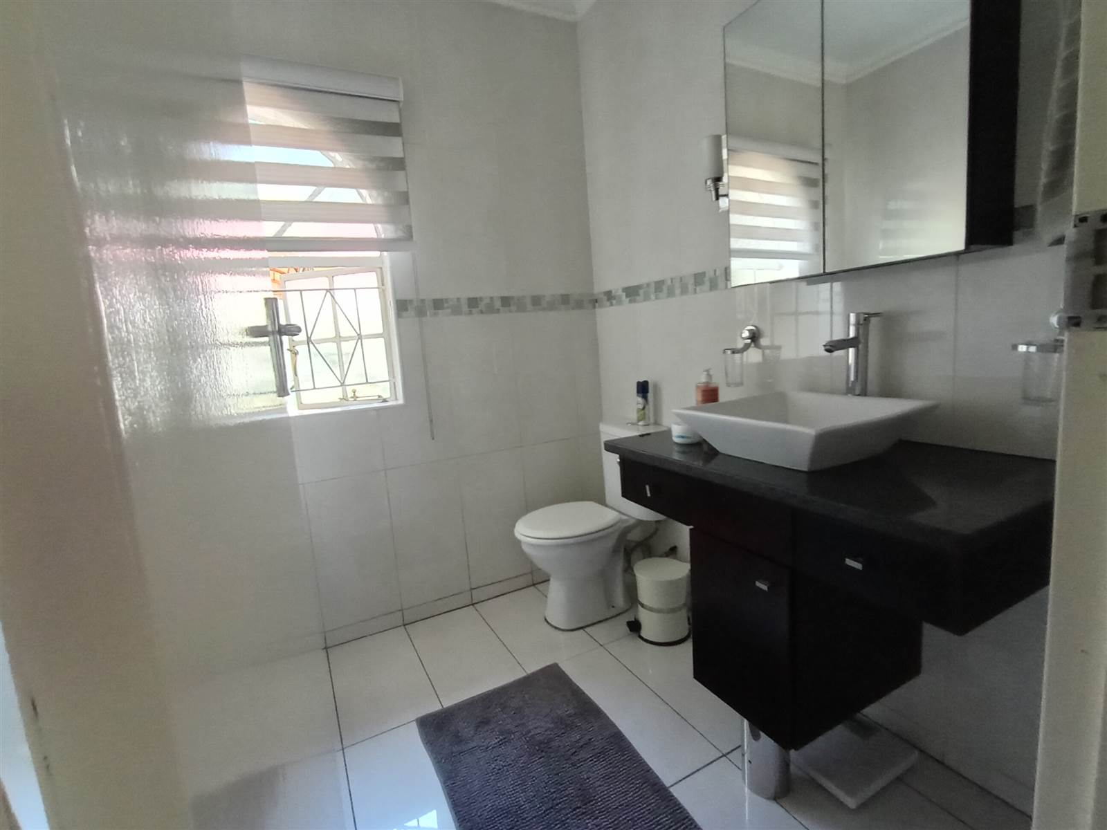 3 Bed House in Meredale photo number 21
