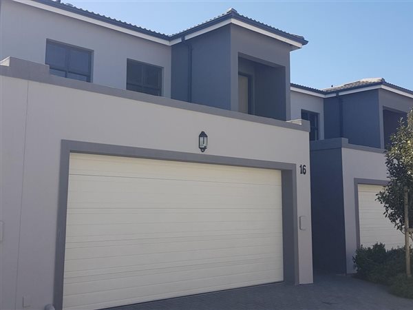 3 Bedroom House 3 Bedroom House