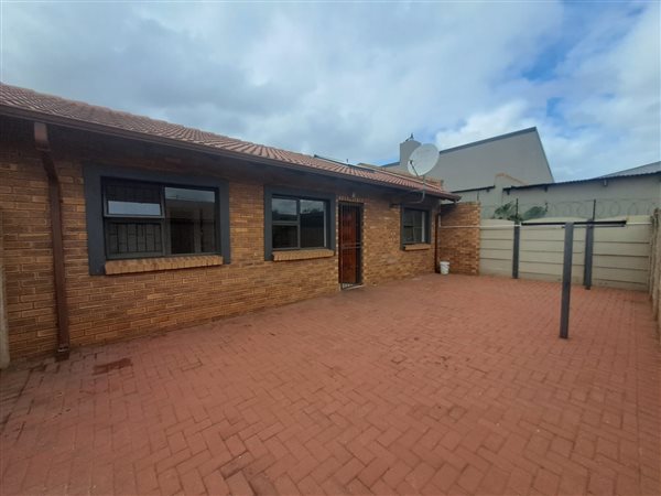 3 Bed Townhouse