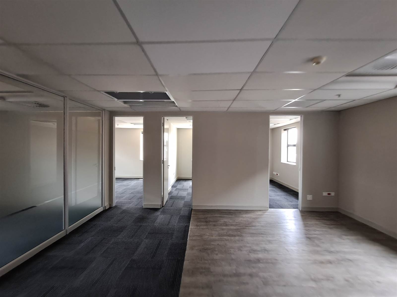 343  m² Commercial space in Waverley photo number 2