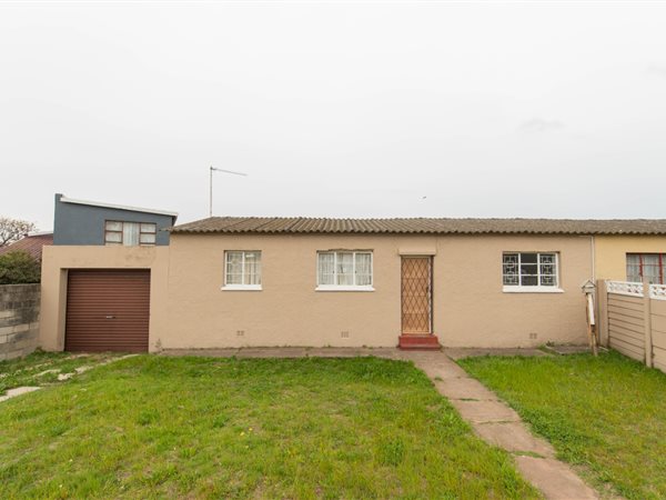 3 Bedroom House 3 Bedroom House
