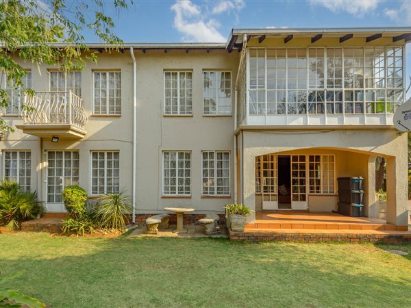 3 Bed Townhouse in Webber