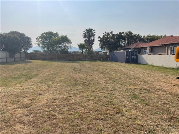 971 m² Land