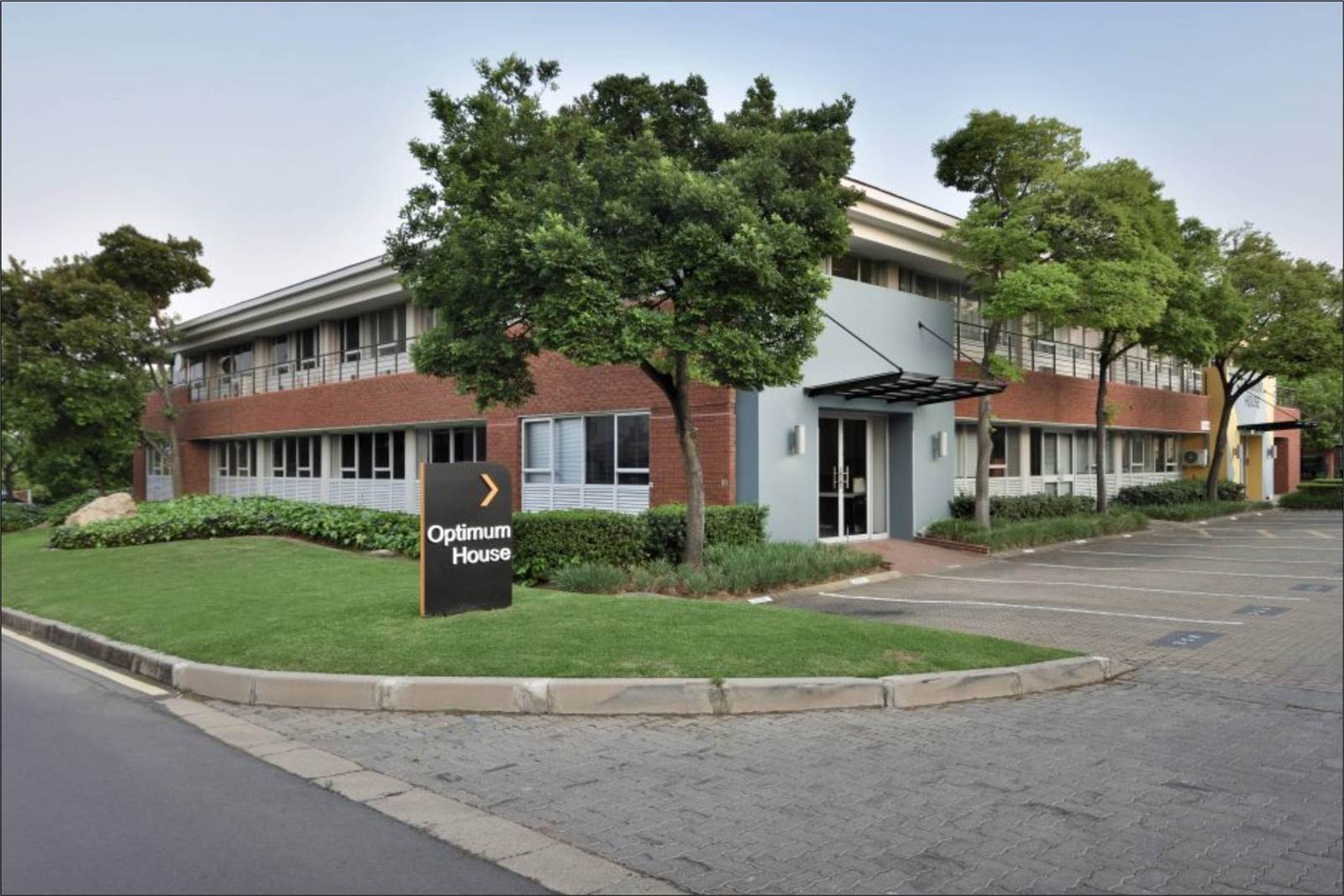 400  m² Commercial space in Bryanston photo number 4