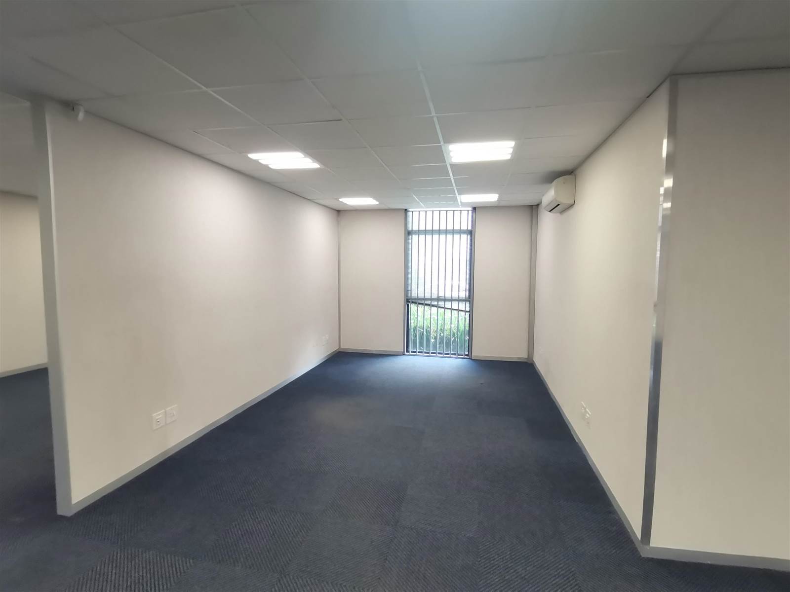 337  m² Commercial space in Rosebank photo number 25