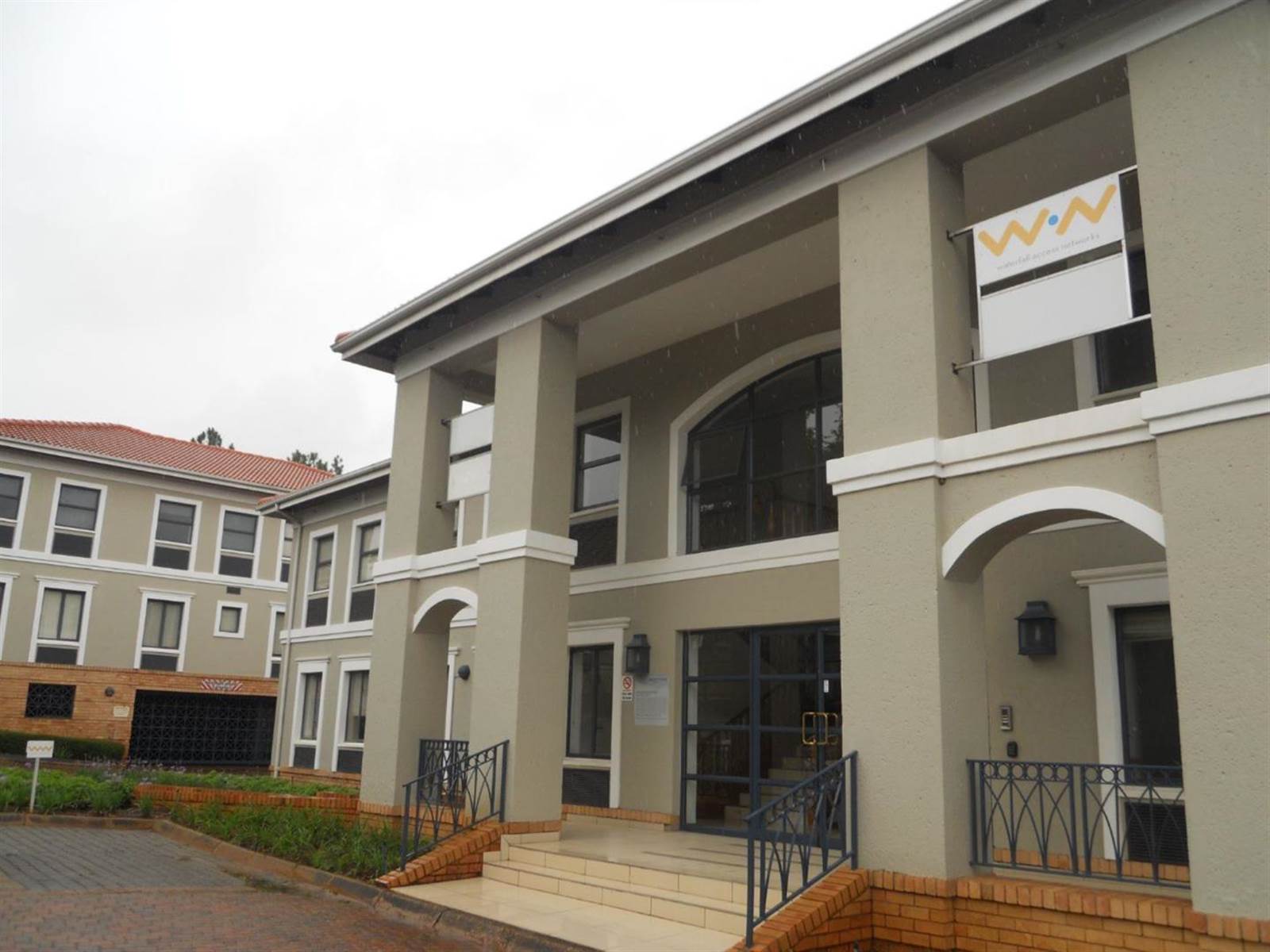 181  m² Commercial space in Woodmead photo number 1