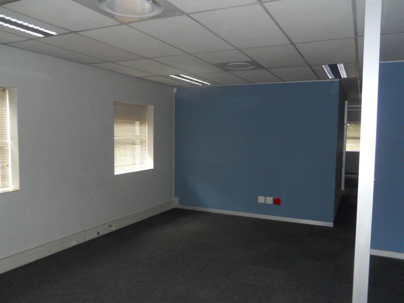 181  m² Commercial space in Woodmead photo number 8