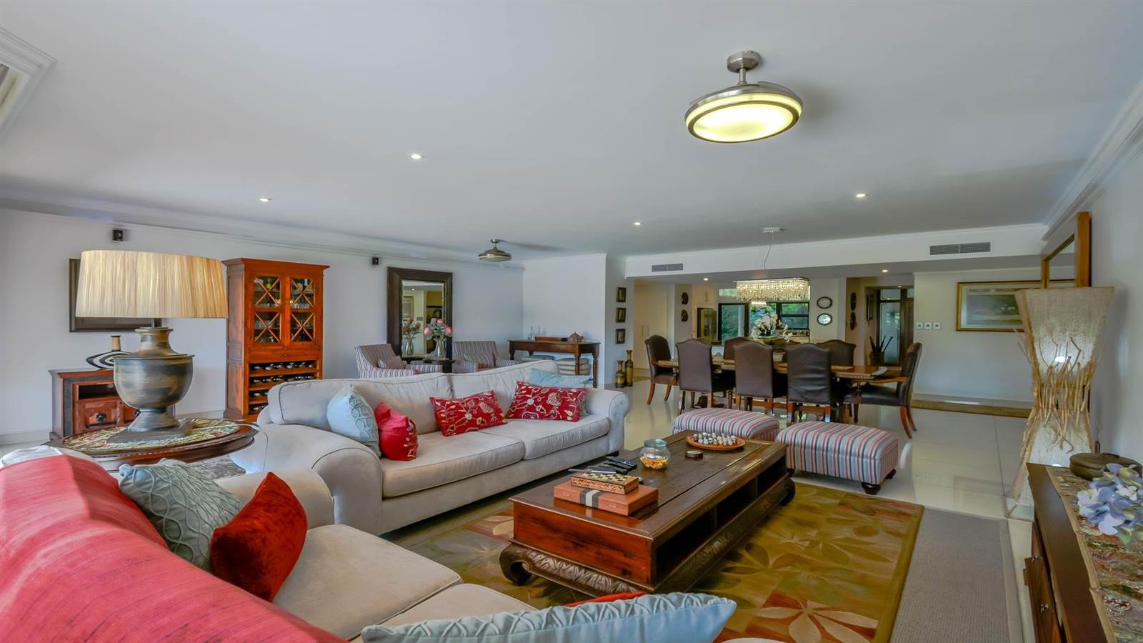 3 Bed Apartment in Zimbali Estate photo number 7