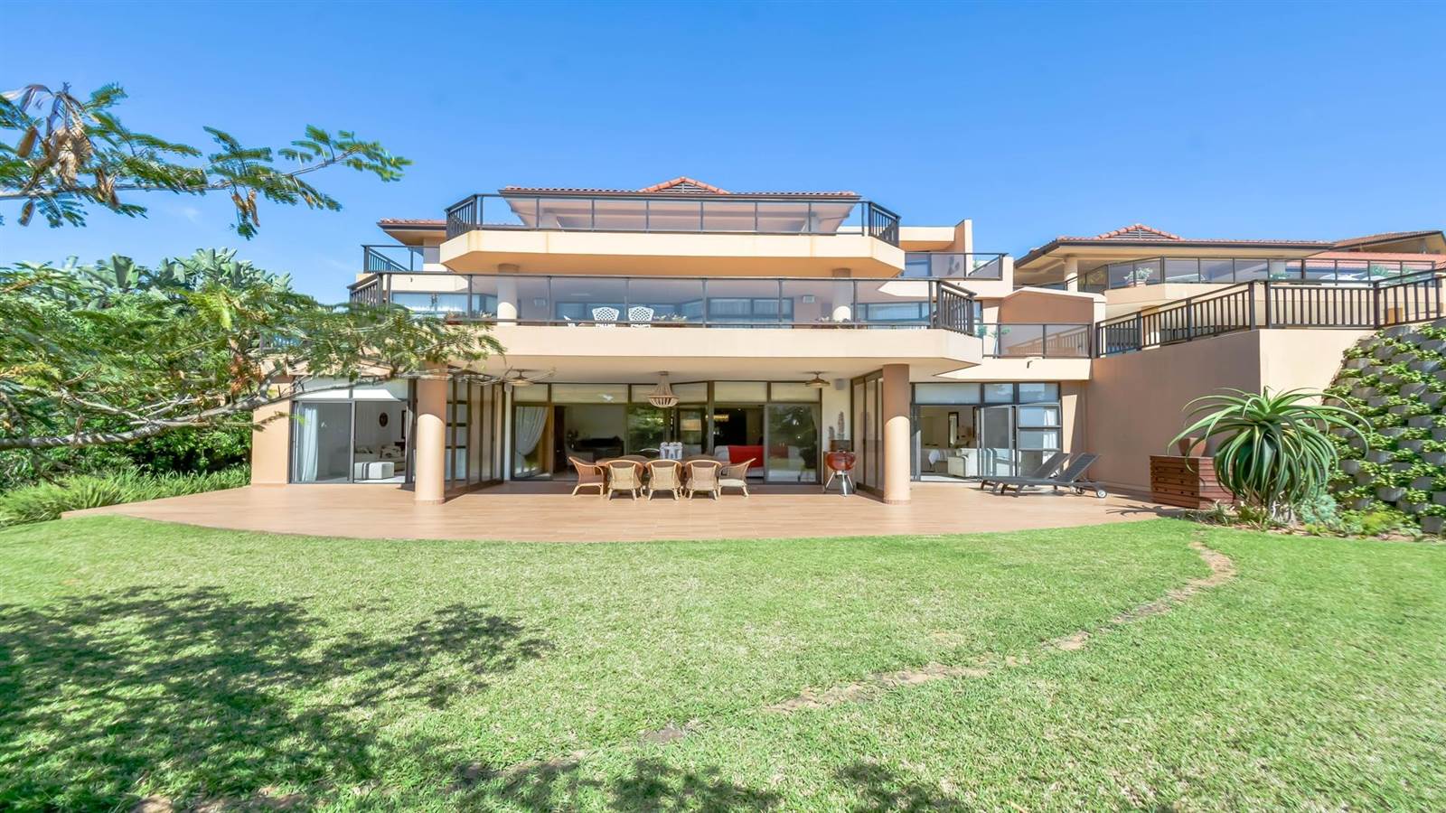 3 Bed Apartment in Zimbali Estate photo number 14