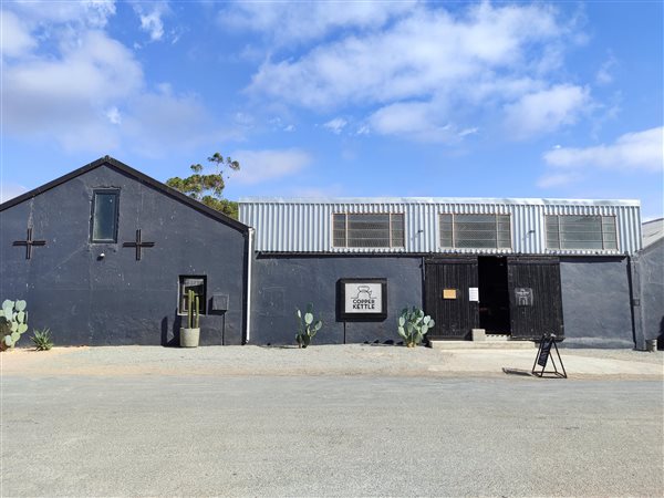 322  m² Commercial space in Hopefield