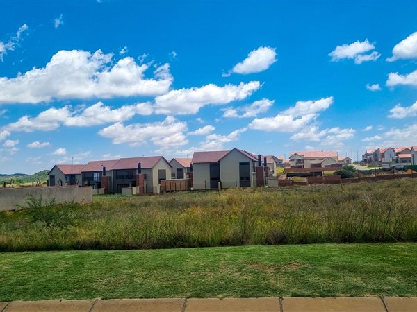 800 m² Land 800 m² Land