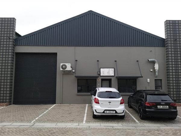 368  m² Commercial space in Milnerton