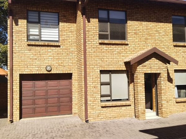 3 Bed Townhouse