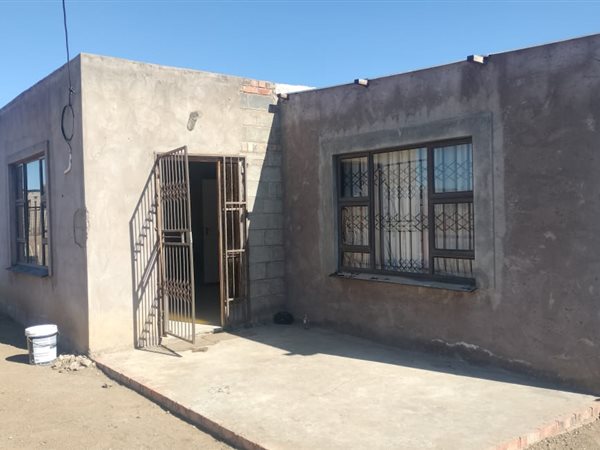 2 Bedroom House 2 Bedroom House