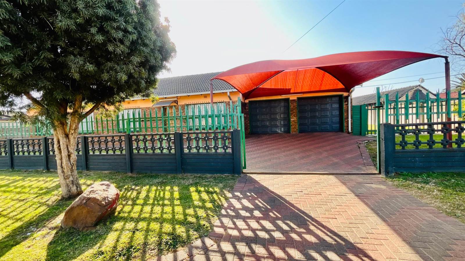 3 Bed House in Witbank photo number 15