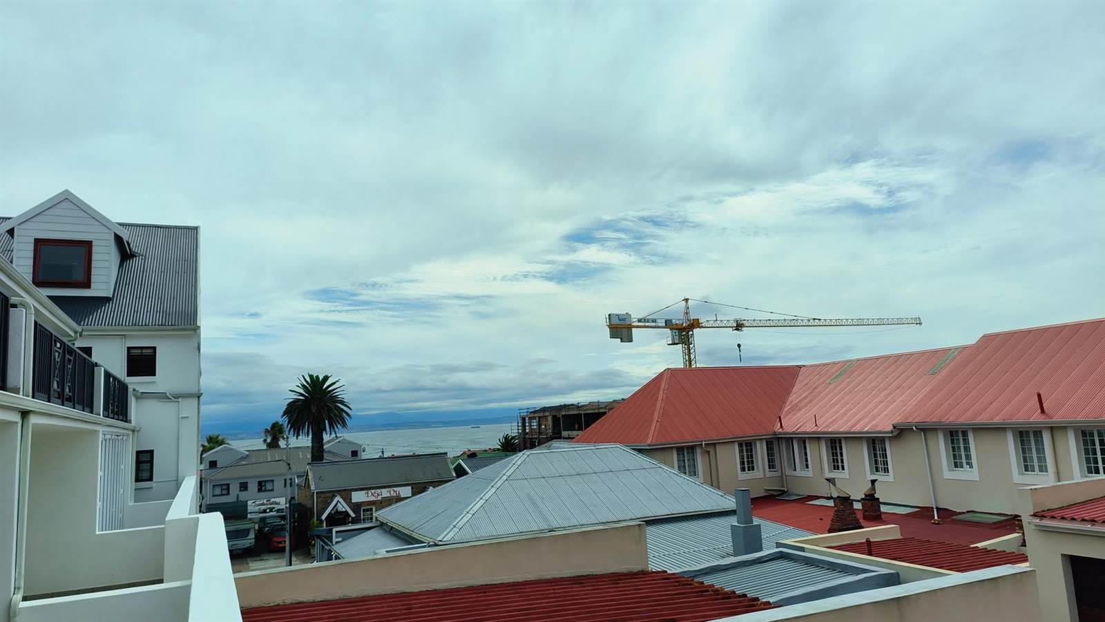 2 Bed Apartment in Mossel Bay Central photo number 17