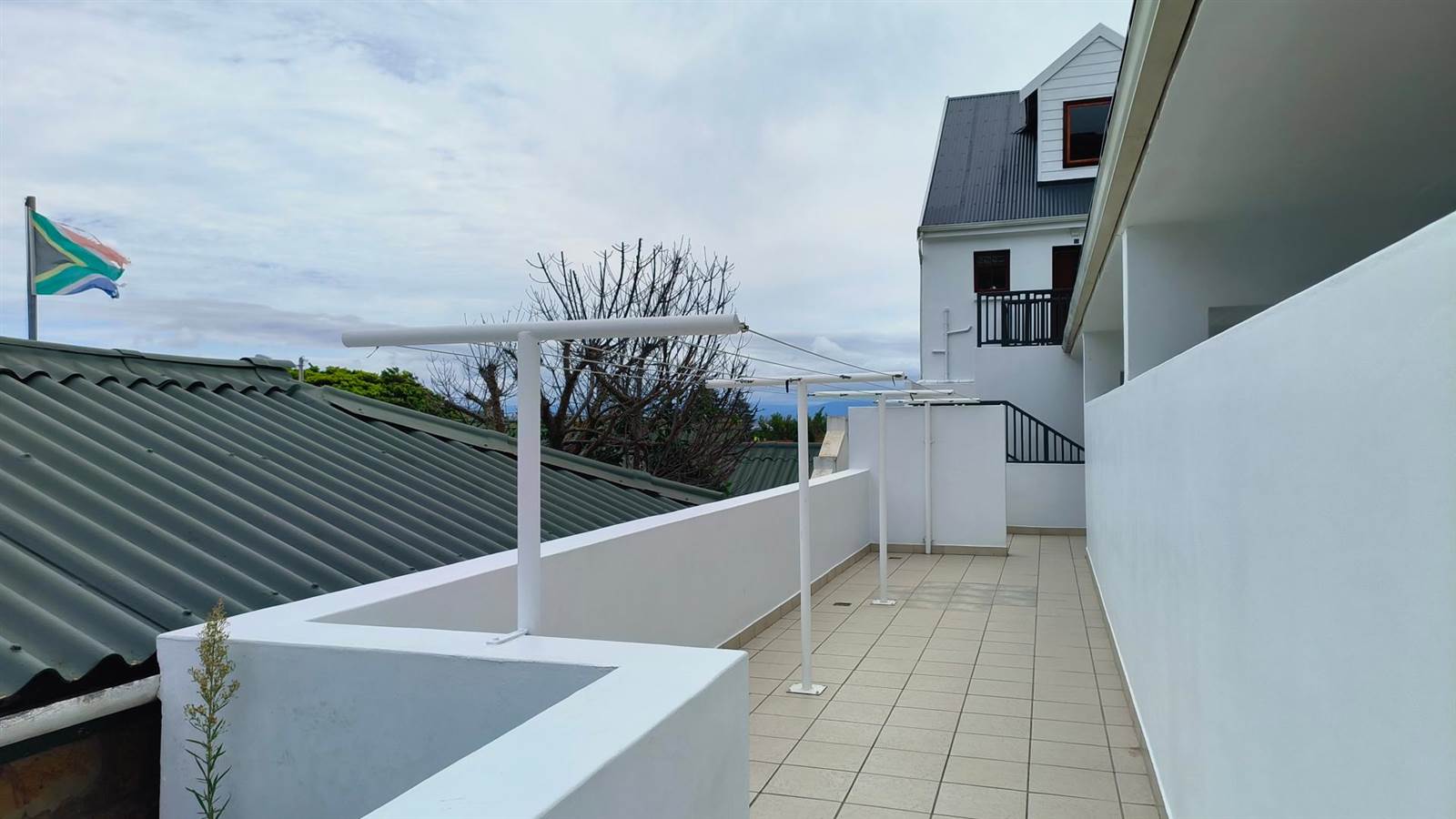 2 Bed Apartment in Mossel Bay Central photo number 18