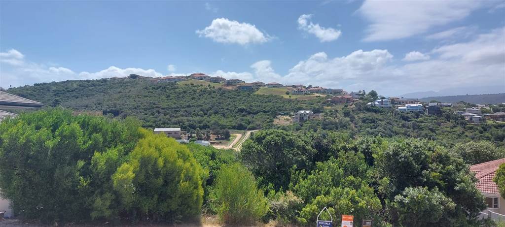 866 m² Land available in Great Brak River photo number 8