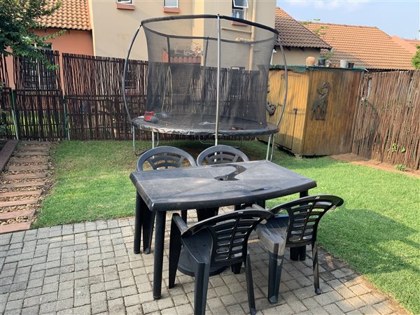 3 Bedroom Duplex 3 Bedroom Duplex
