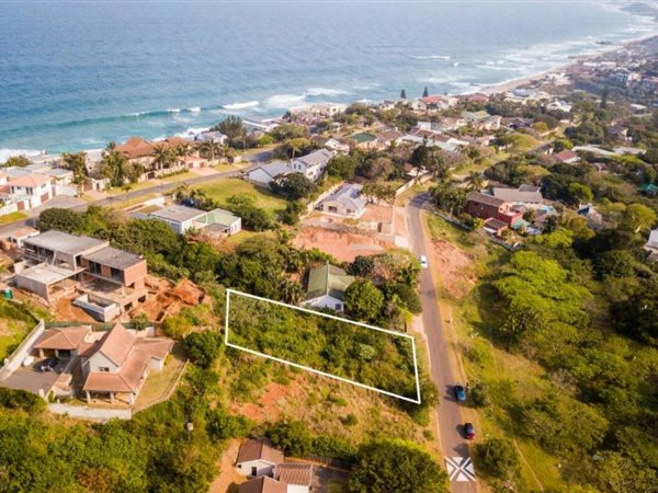 900 m² Land available in Sheffield Beach