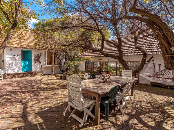 3 Bed House in Craighall Park
