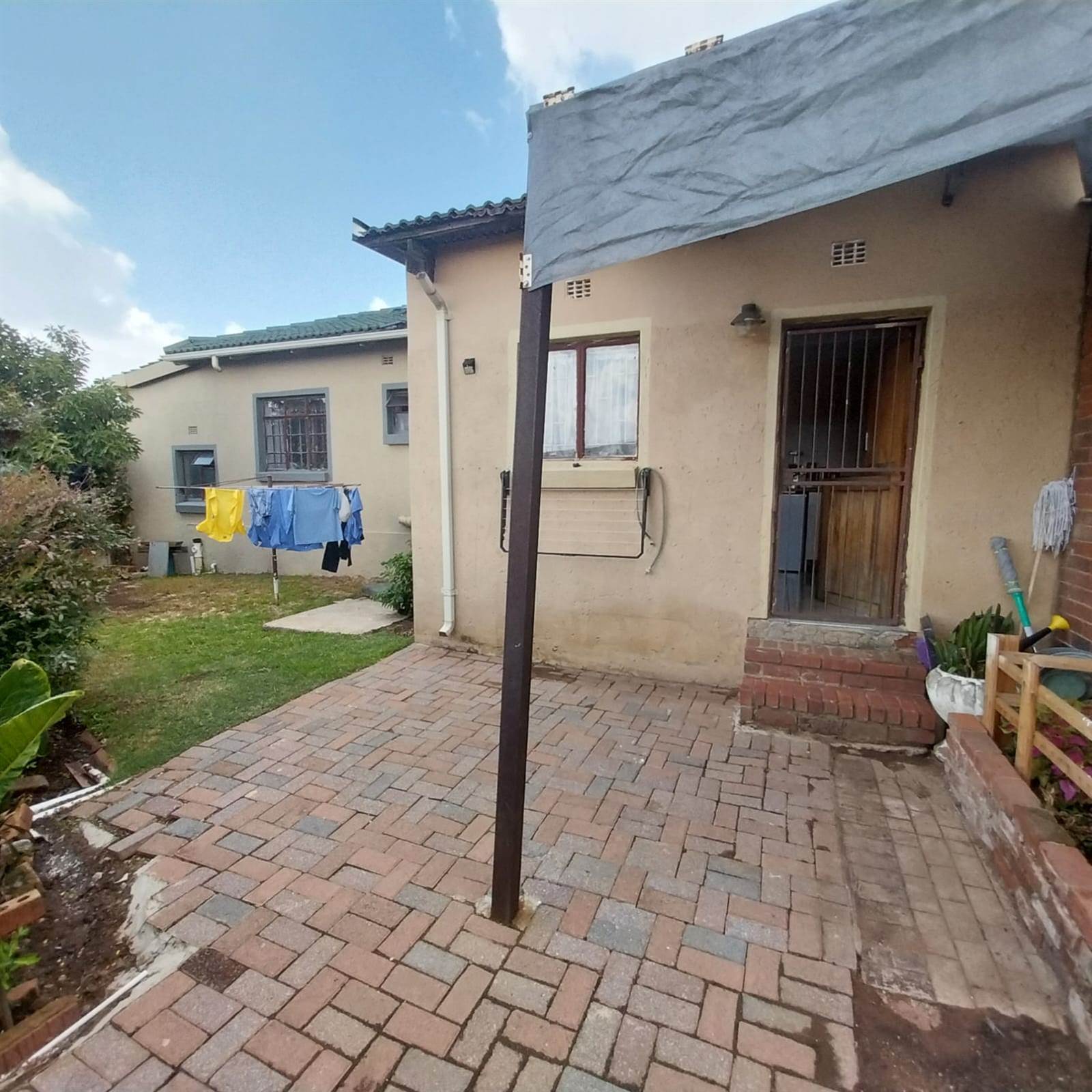 2 Bed House in Johannesburg Central and CBD photo number 1