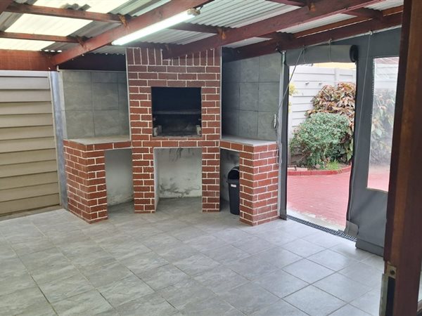 2 Bedroom House 2 Bedroom House