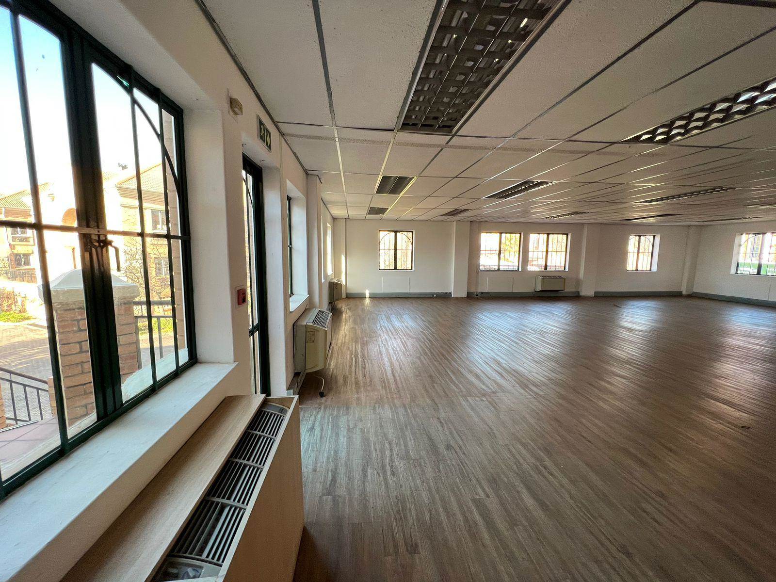 2366  m² Commercial space in Rivonia photo number 21