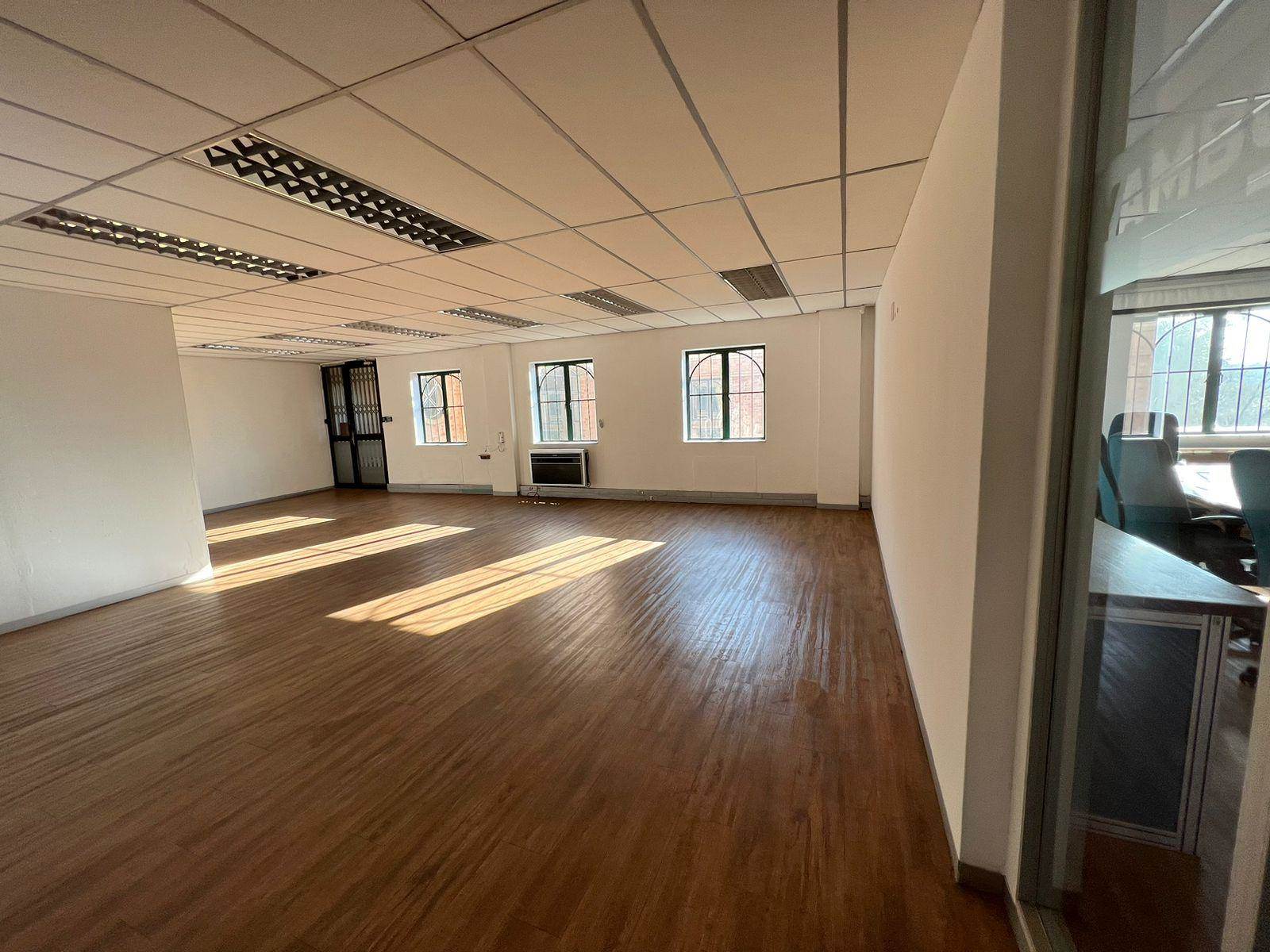 2366  m² Commercial space in Rivonia photo number 19