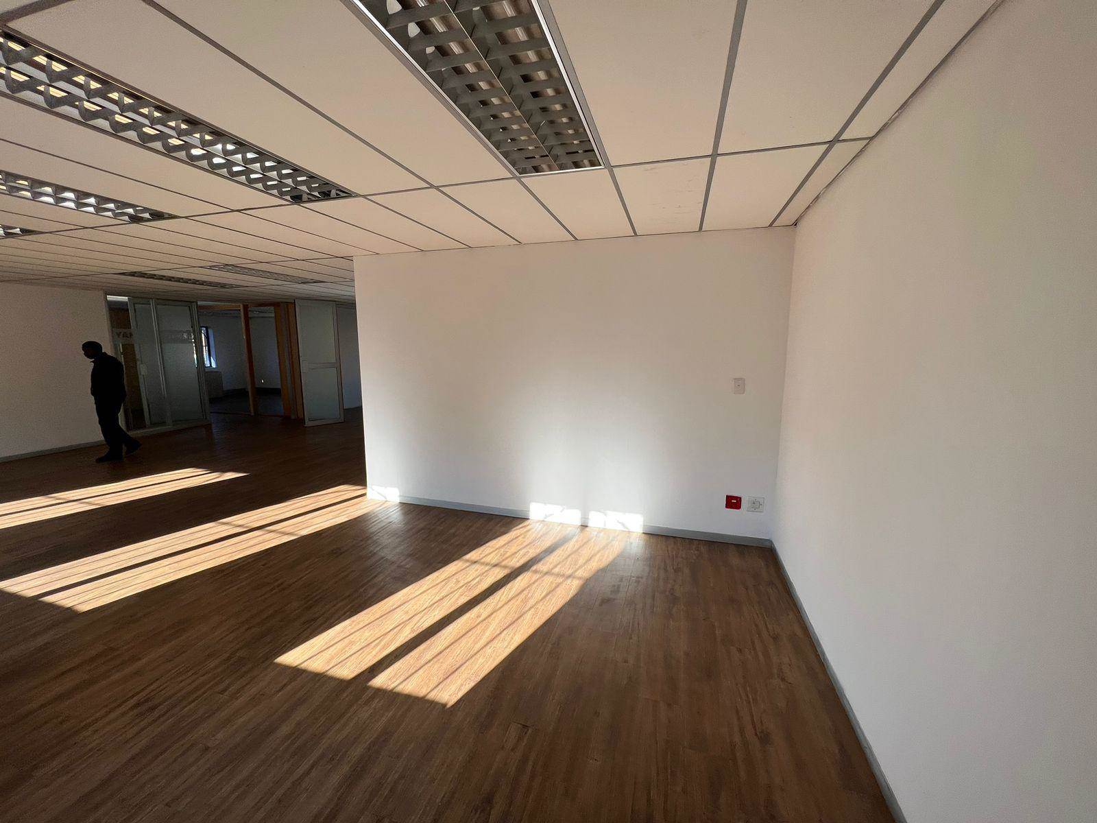 2366  m² Commercial space in Rivonia photo number 5