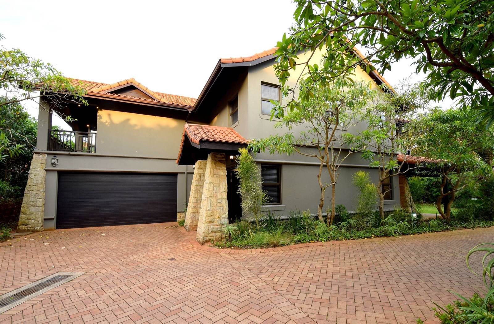 4 Bed Townhouse in Zimbali Estate photo number 2