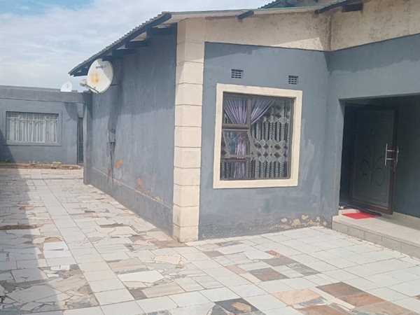 1 Bedroom House 1 Bedroom House