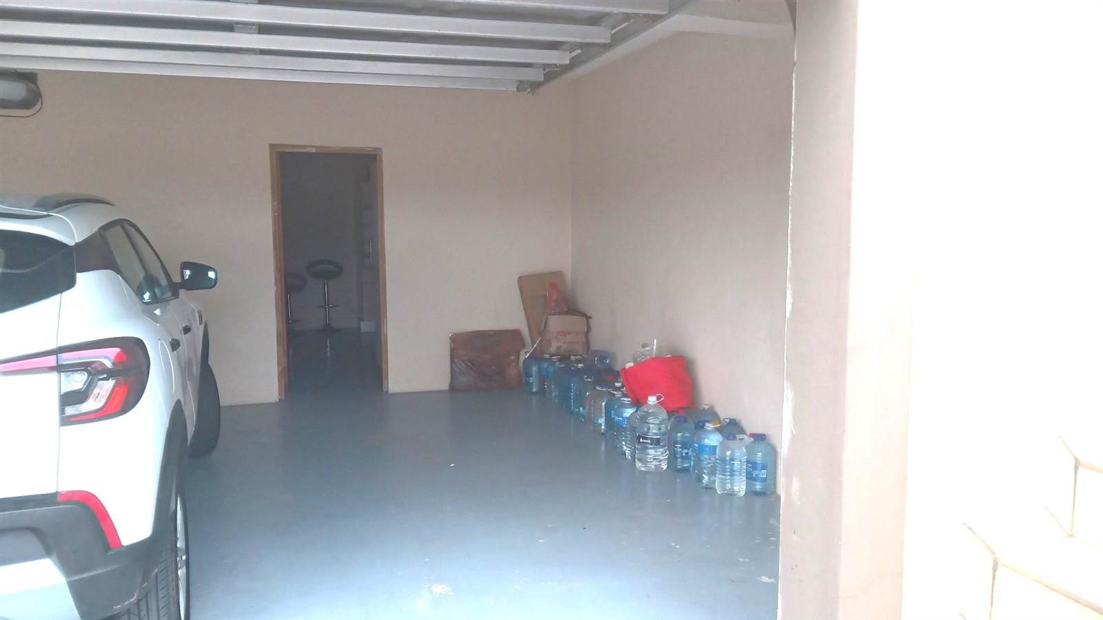 3 Bed Apartment in Tongaat Central photo number 12
