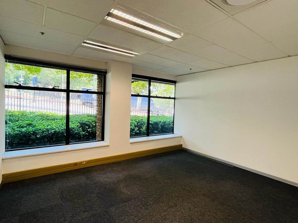 332  m² Commercial space in Sandown photo number 6