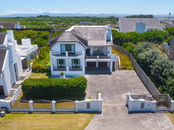 3 Bedroom House 3 Bedroom House