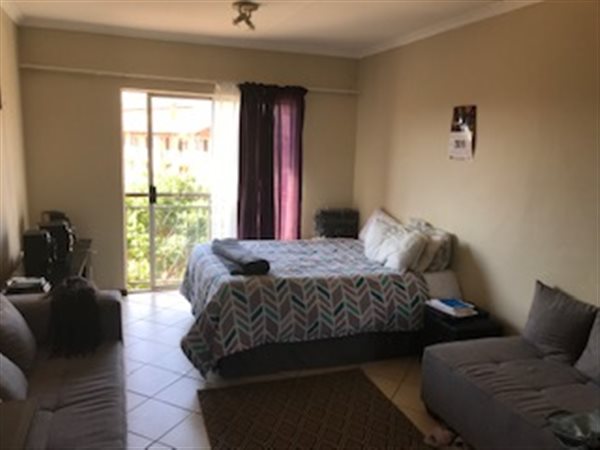 Bachelor apartment