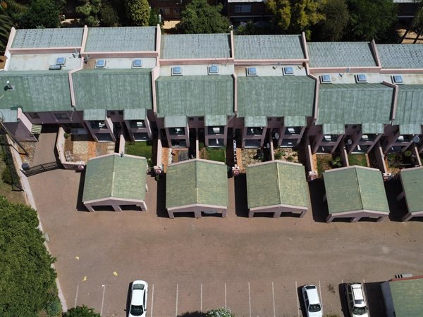 3 Bedroom Townhouse 3 Bedroom Townhouse