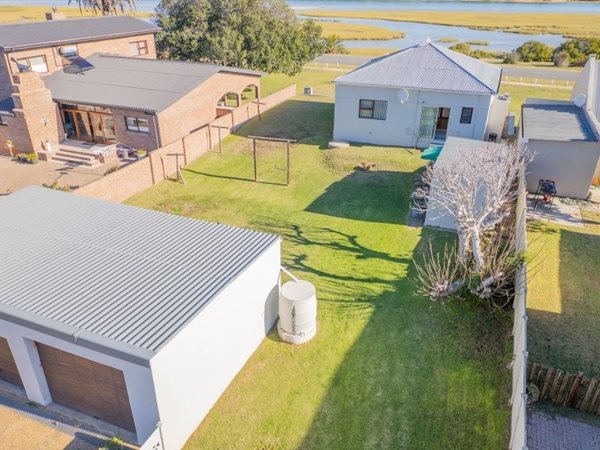 3 Bedroom House 3 Bedroom House