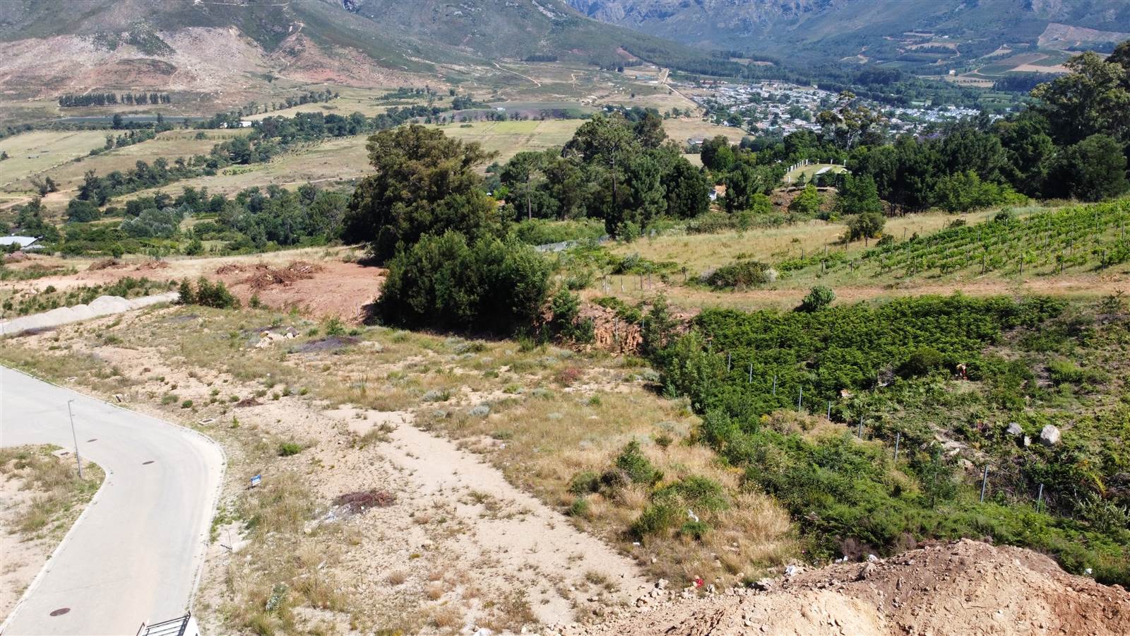 631 m² Land available in Stellenbosch Central photo number 2