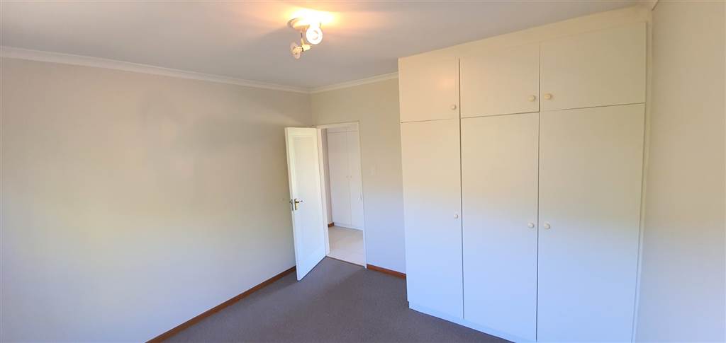 3 Bed Townhouse in Summerstrand photo number 23