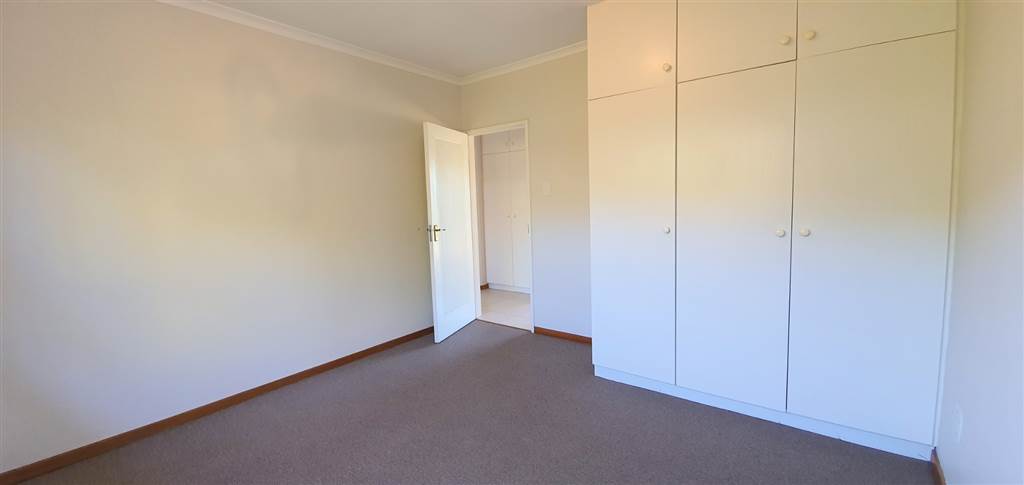 3 Bed Townhouse in Summerstrand photo number 21