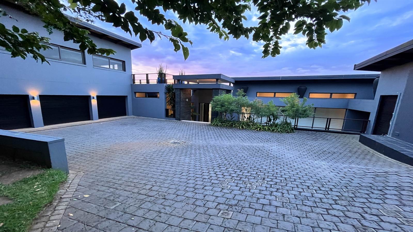 5 Bed House for sale in Simbithi Estate T4511706 Private Property