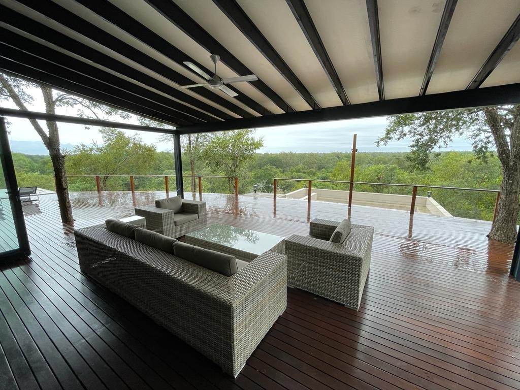 4 Bed House in Karongwe Private Game Reserve photo number 10
