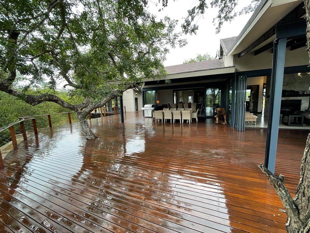 4 Bed House in Karongwe Private Game Reserve photo number 11