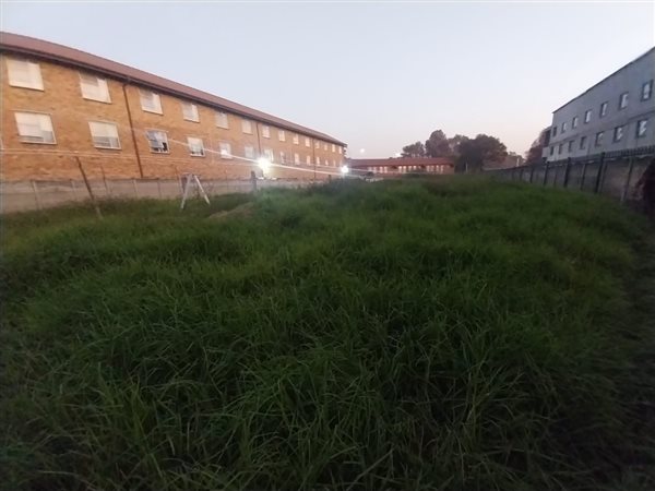 1 860 m² Land 1 860 m² Land