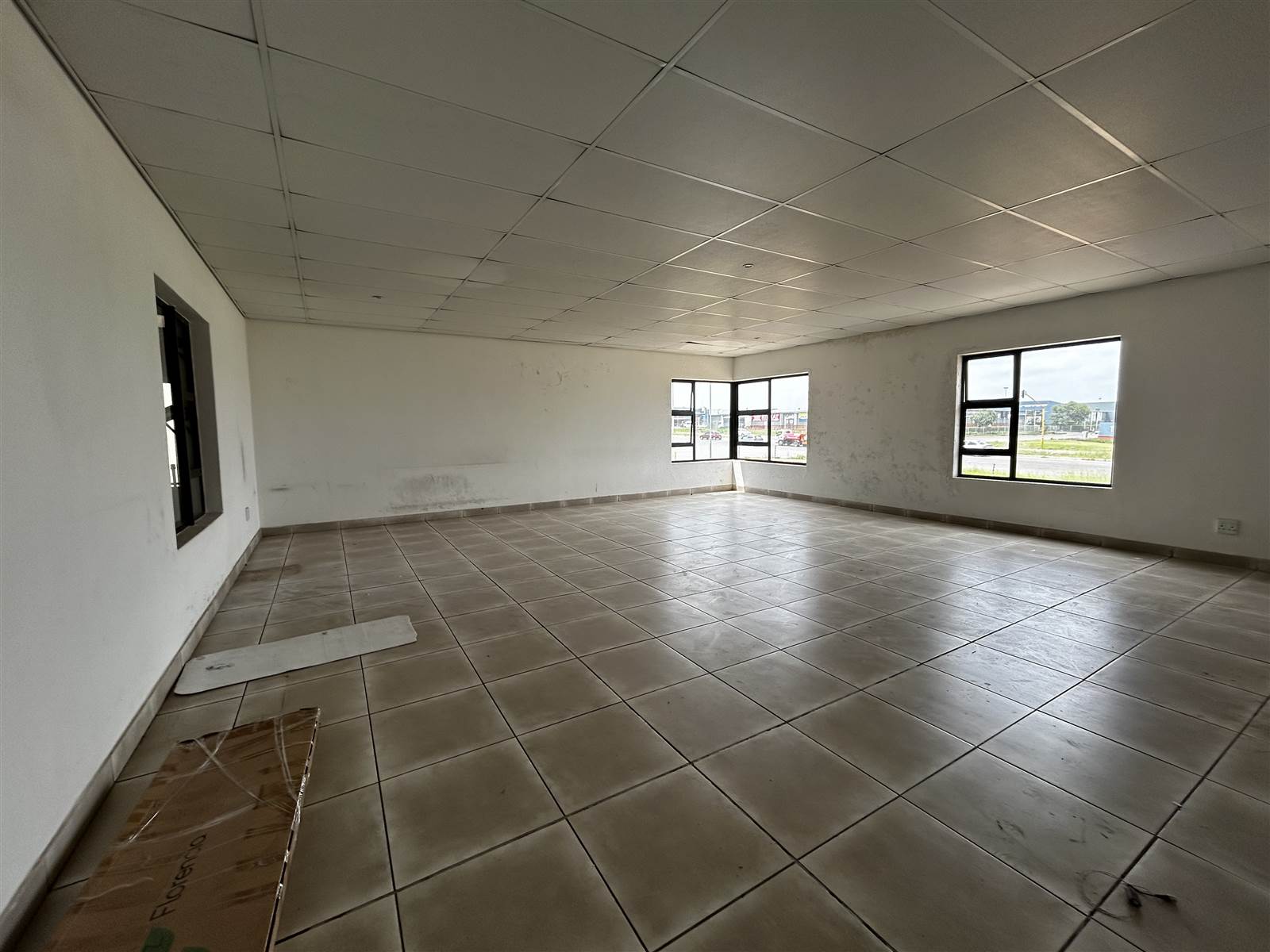 4033  m² Industrial space in Olifantsfontein photo number 13