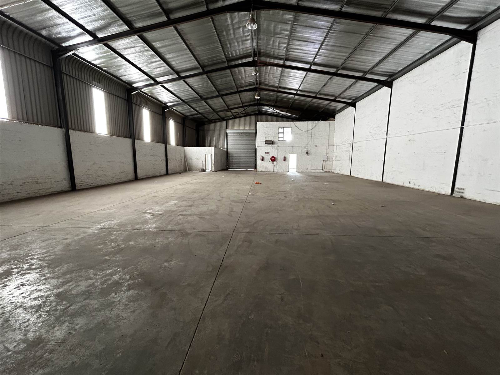 4033  m² Industrial space in Olifantsfontein photo number 1