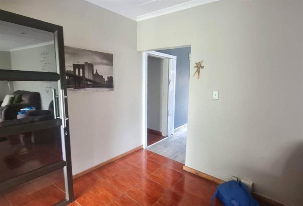 5 Bed House in Secunda photo number 25